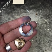 setting cut out